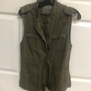 Army green vest